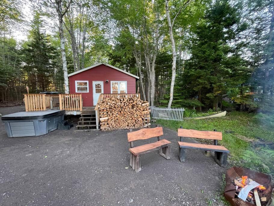 Leland'S Lakehouse Wolfville Extérieur photo
